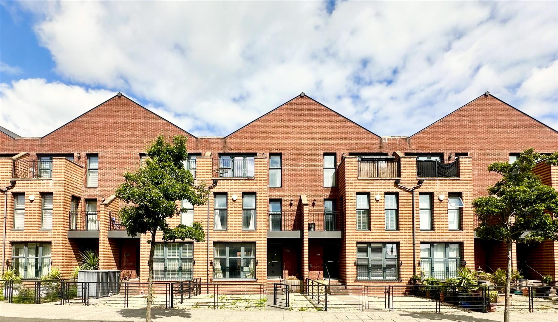 Langdon Road, Swansea, SA1 8RE